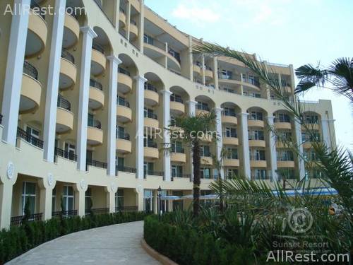 Sunset Resort 10